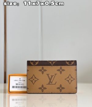 LV CARD HOLDER