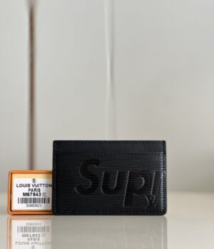 LV CARD HOLDER
