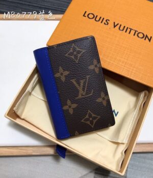 LV CARD HOLDER