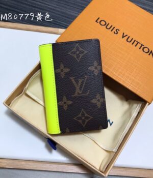 LV CARD HOLDER
