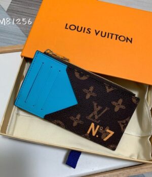 LV CARD HOLDER