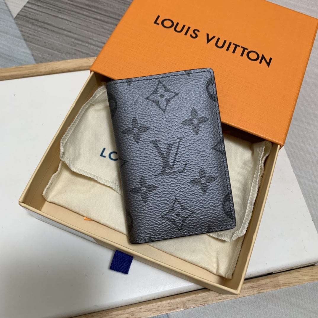 LV CARD HOLDER - Image 3