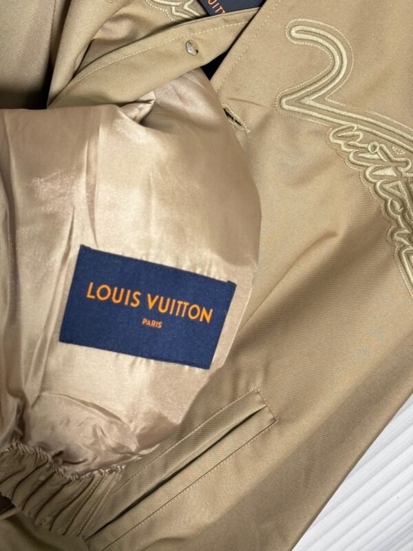 LV JACKET - Image 8