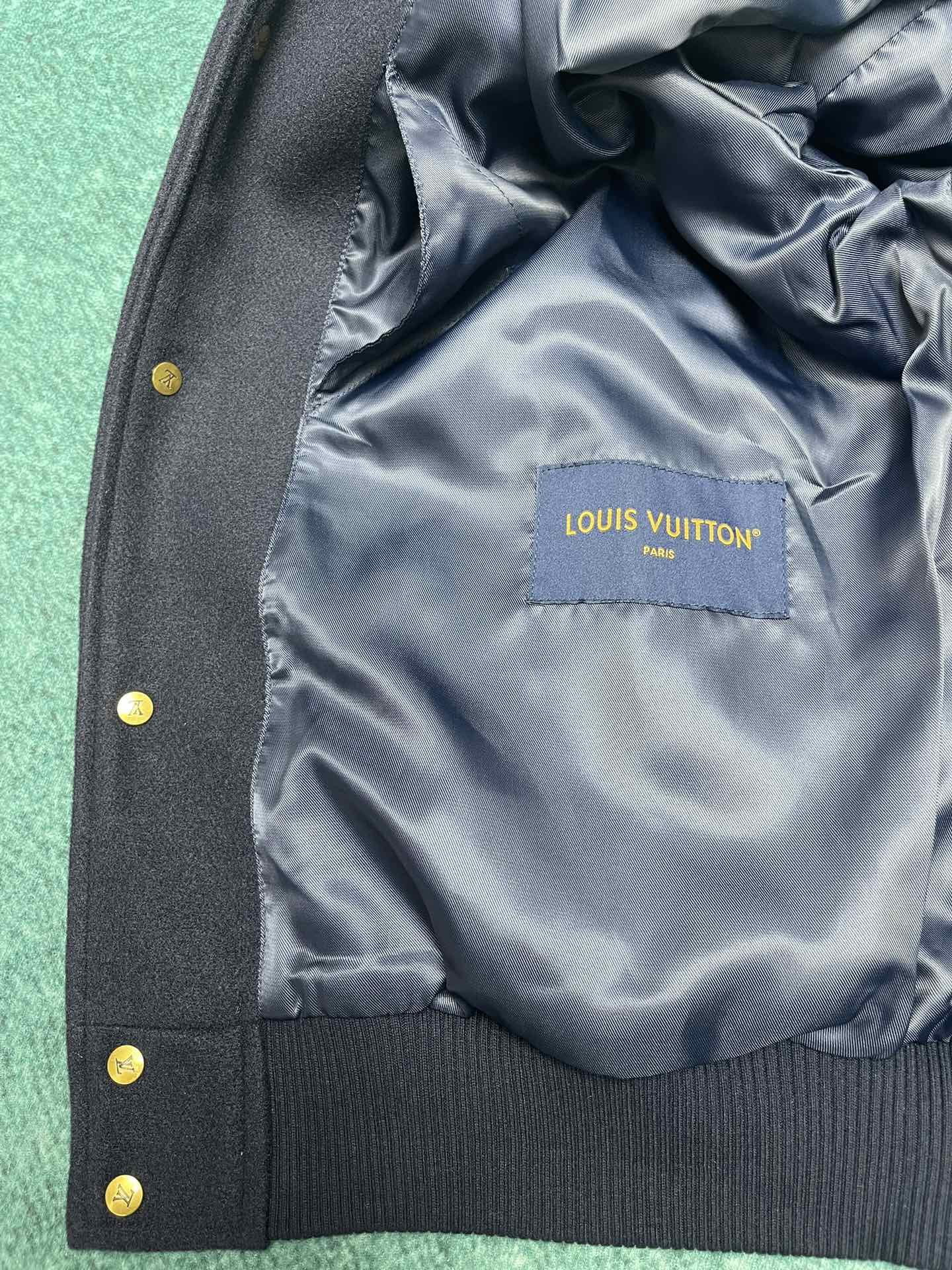 LV JACKET - Image 7