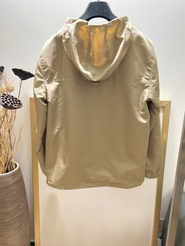 LV JACKET - Image 4