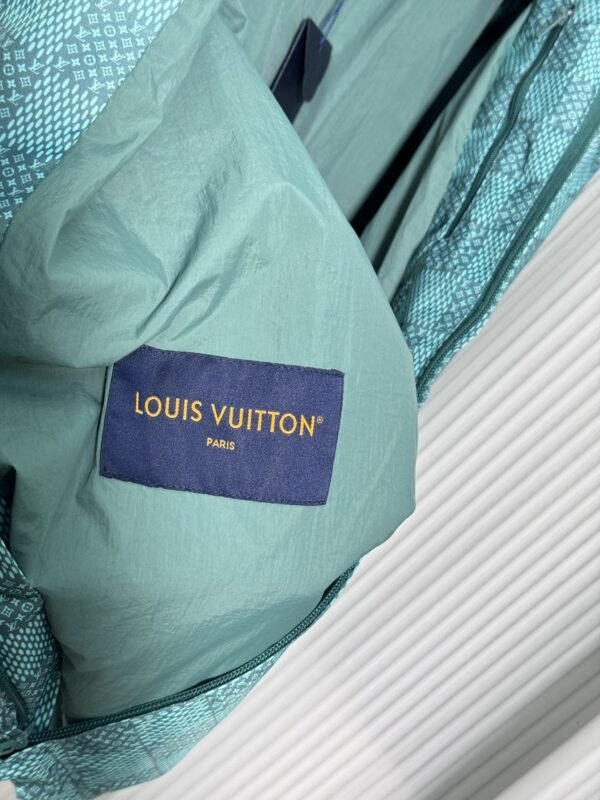 LV JACKET - Image 6