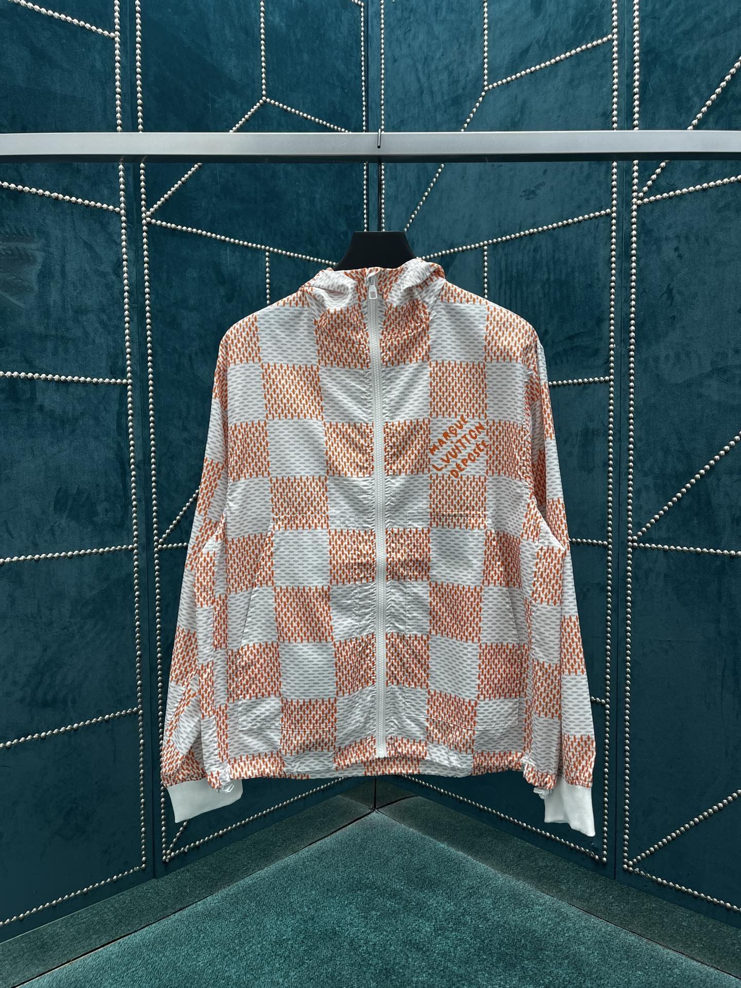 LV JACKET - Image 2
