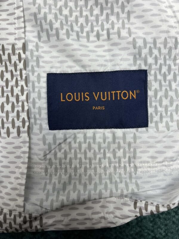 LV JACKET - Image 8