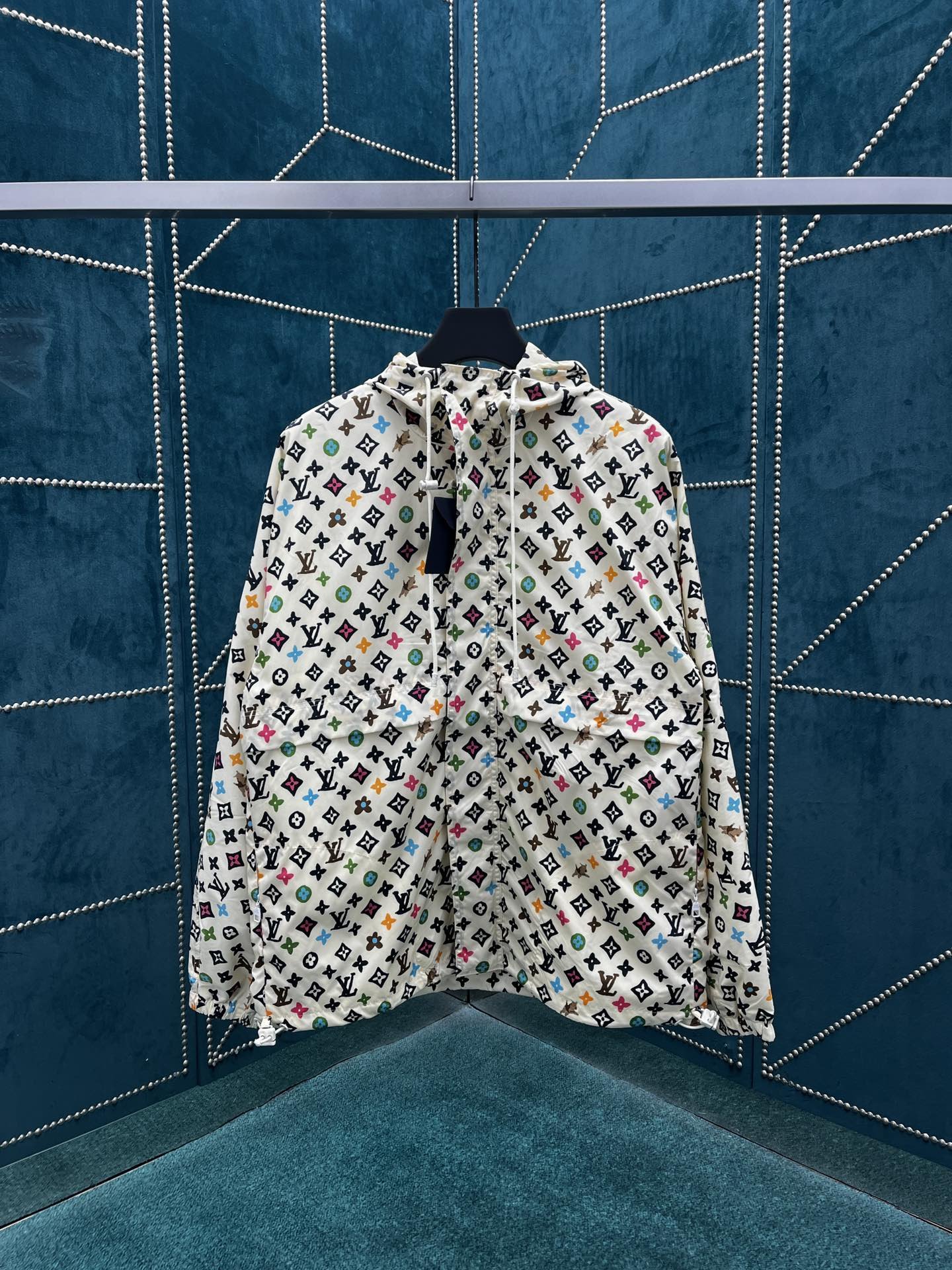 LV JACKET - Image 2