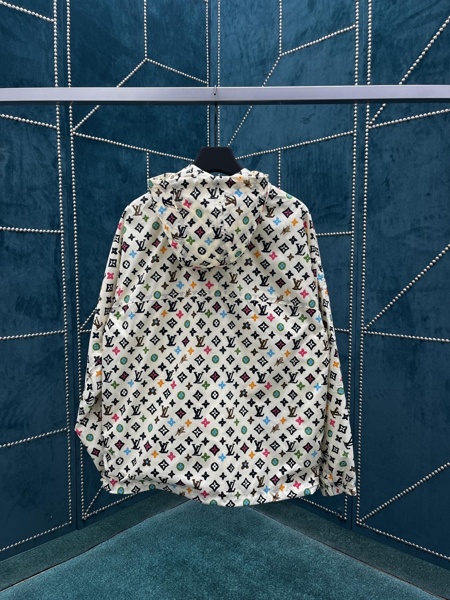 LV JACKET - Image 3