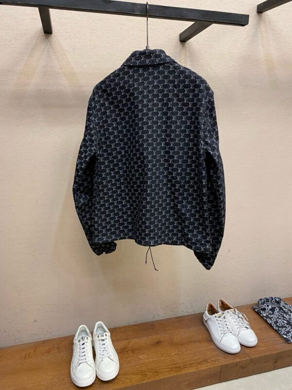 LV JACKET - Image 4