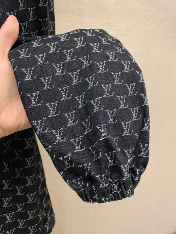 LV JACKET - Image 6