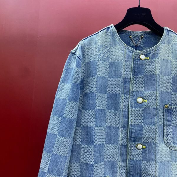 LV JACKET - Image 4