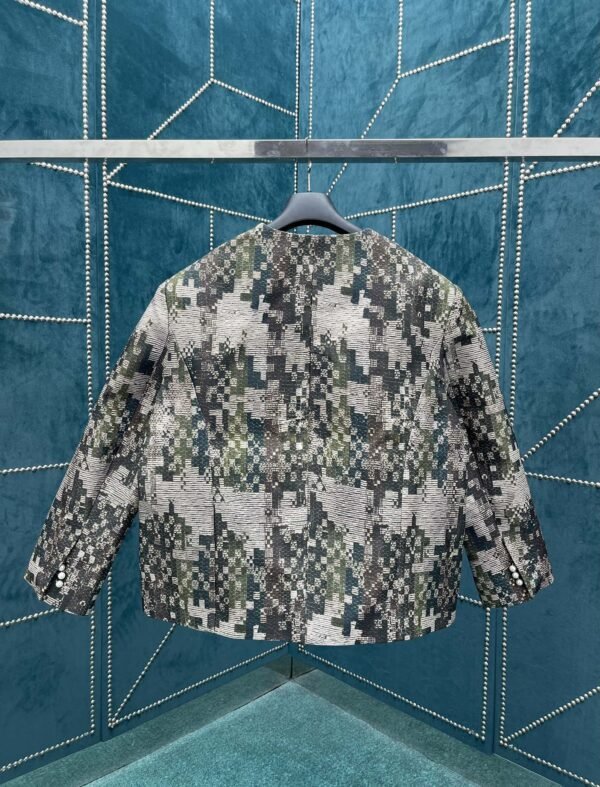 LV JACKET - Image 4