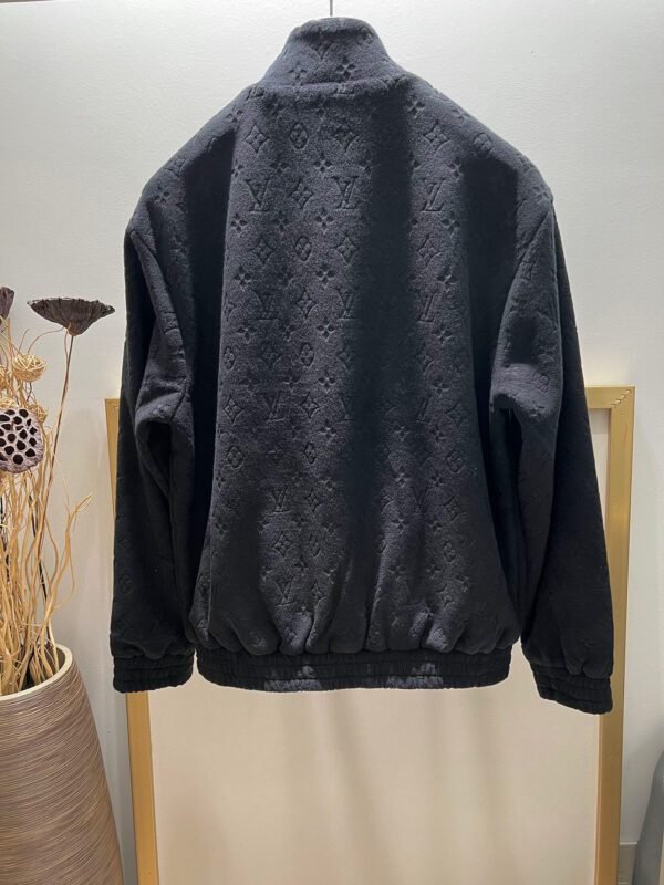 LV JACKET - Image 6