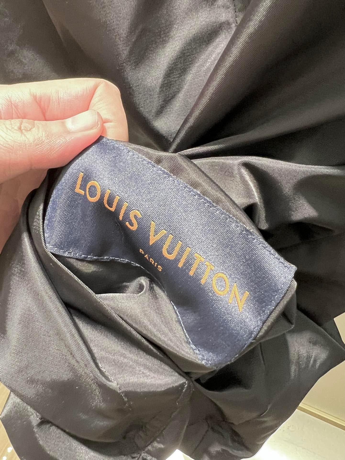 LV JACKET - Image 5