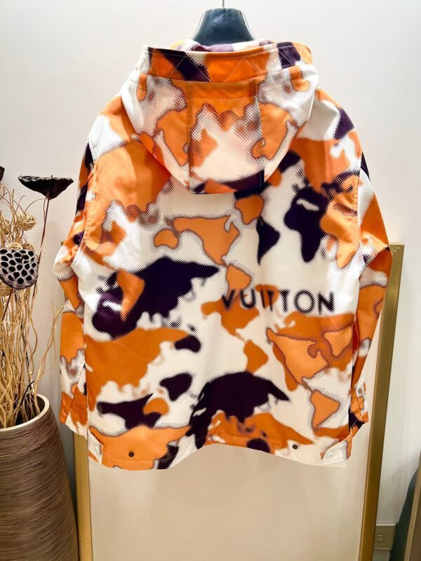 LV JACKET - Image 4