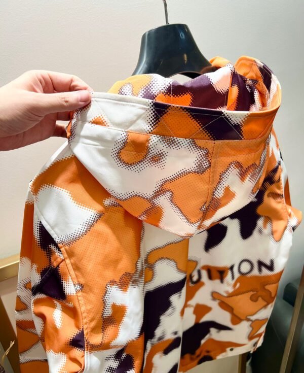 LV JACKET - Image 6