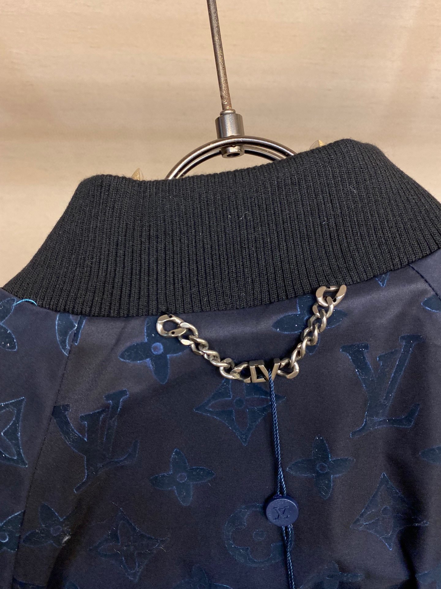 LV JACKET - Image 5
