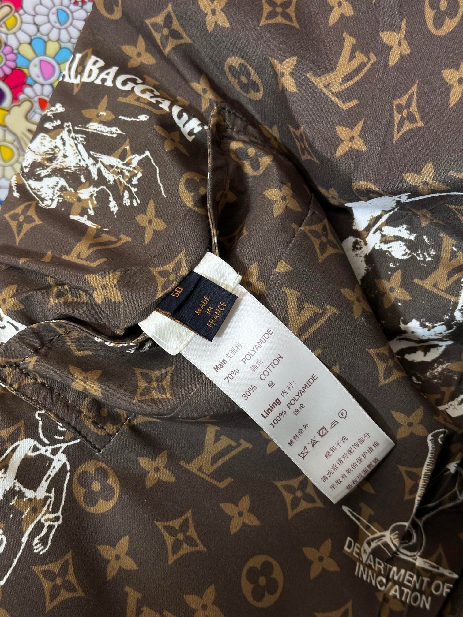 LV JACKET - Image 5