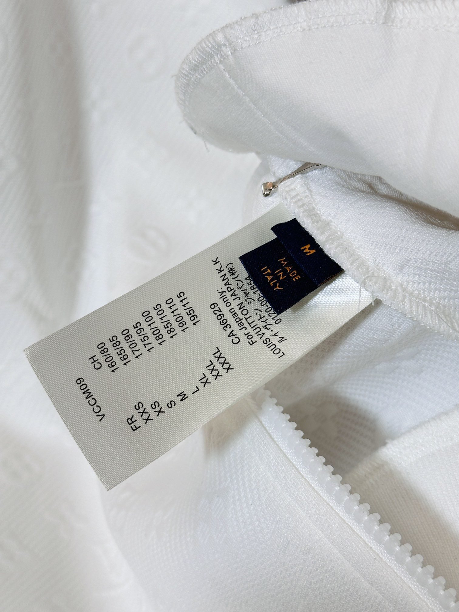 LV JACKET - Image 5