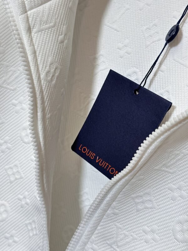 LV JACKET - Image 8