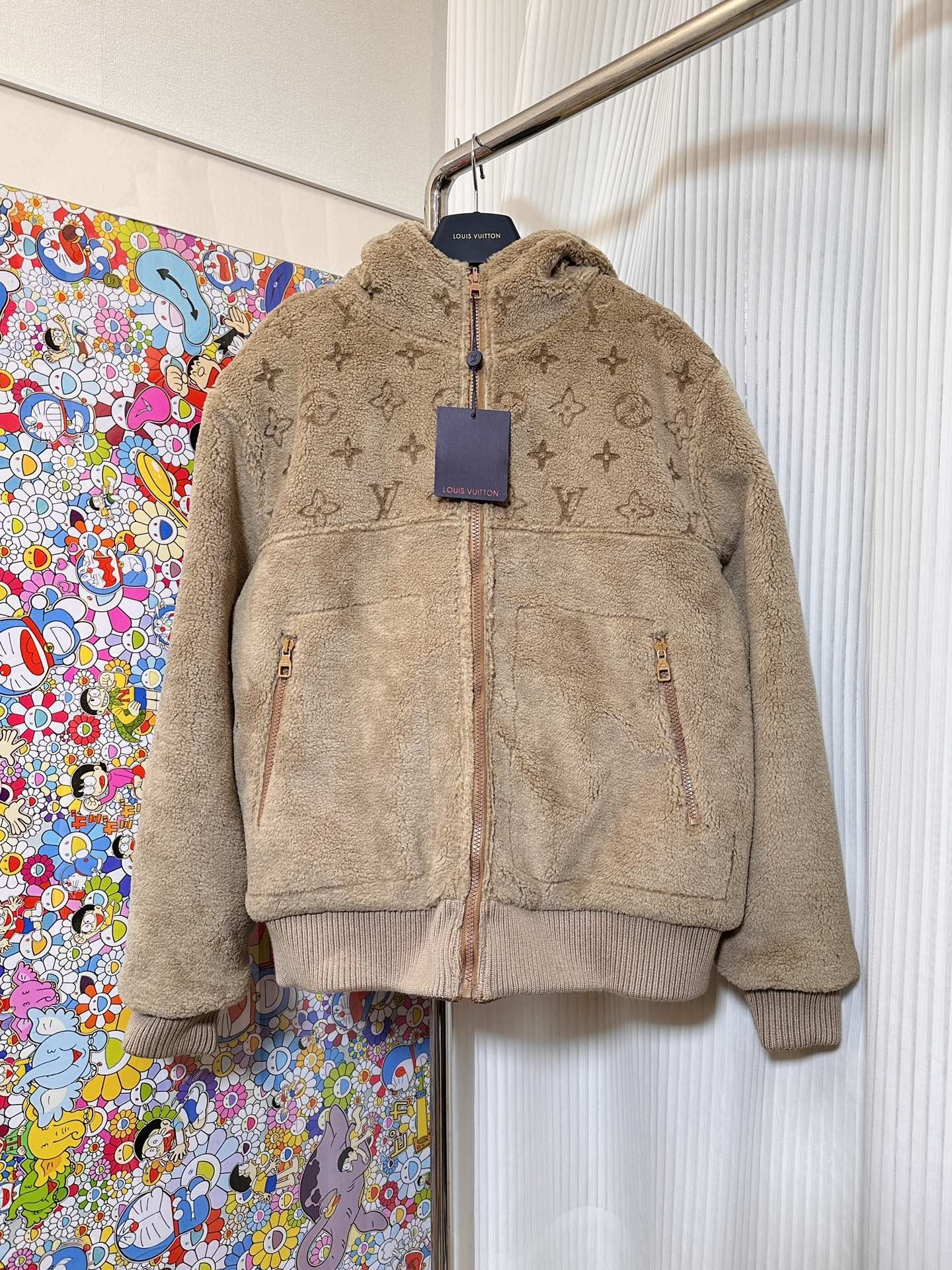 LV JACKET - Image 2