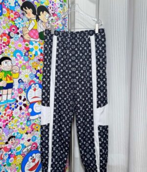 LV JOGGER PANTS