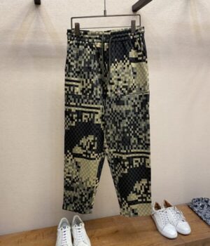 LV JOGGER PANTS
