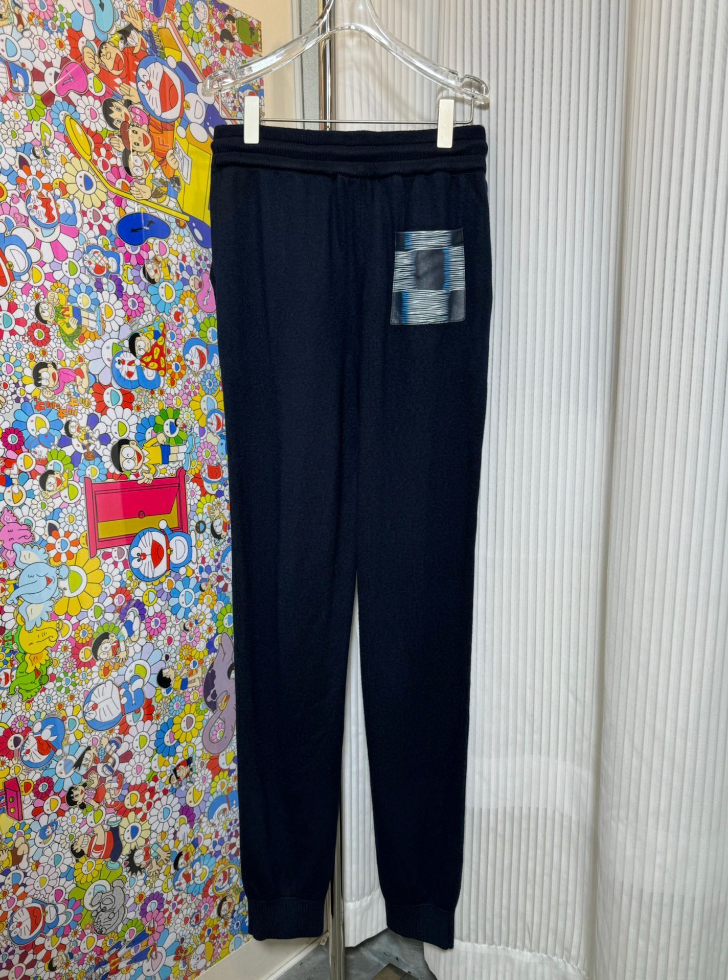 LV JOGGER PANTS - Image 3