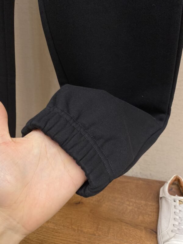 LV JOGGER PANTS - Image 6