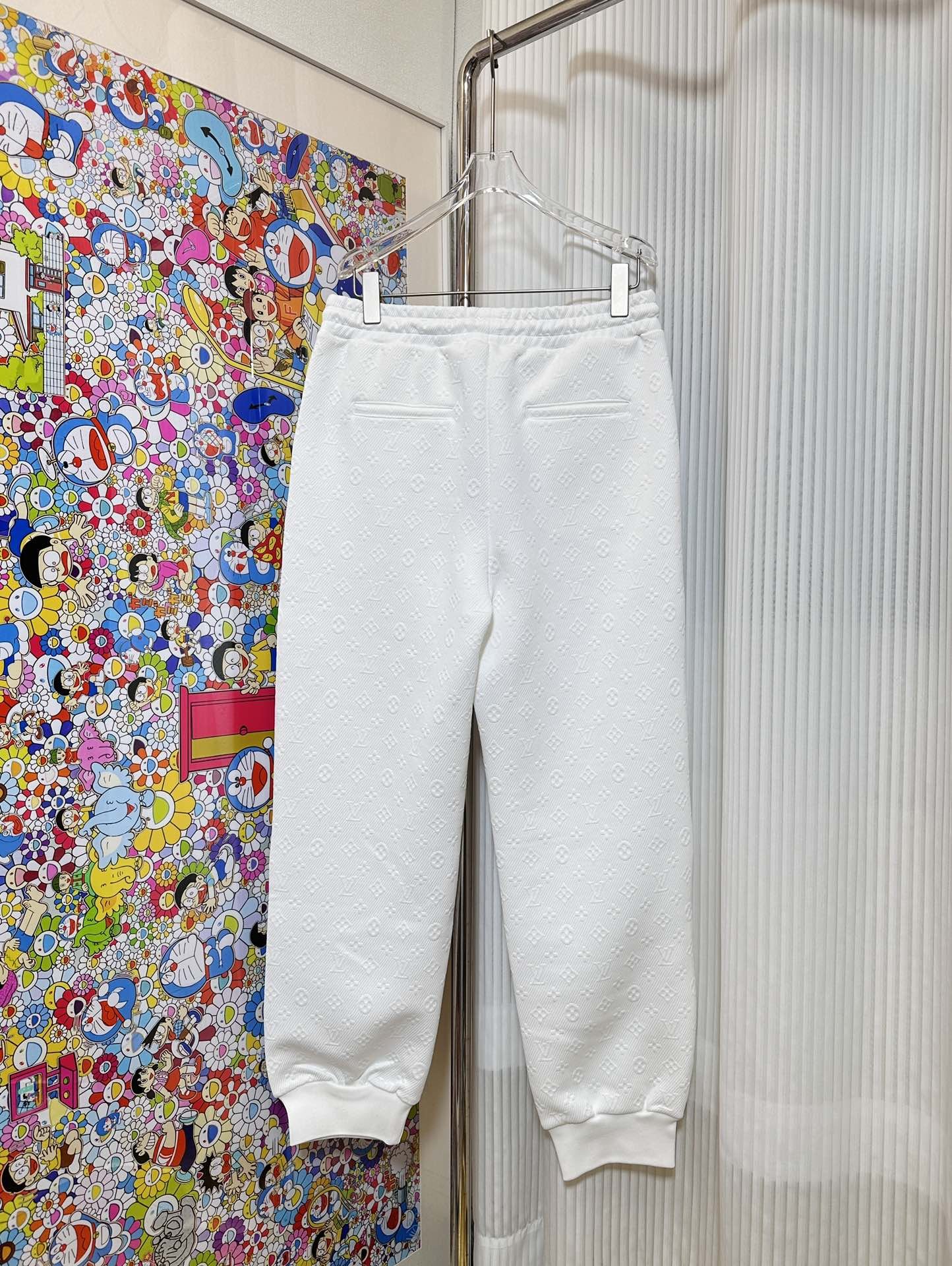 LV JOGGER PANTS - Image 3