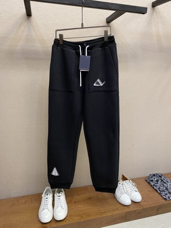 LV JOGGER PANTS