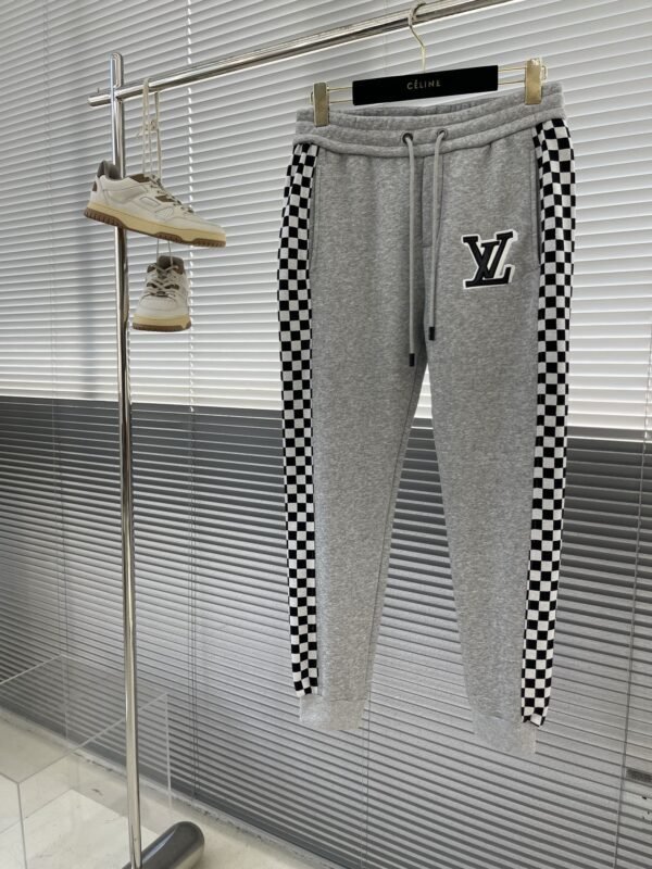 LV JOGGER PANTS