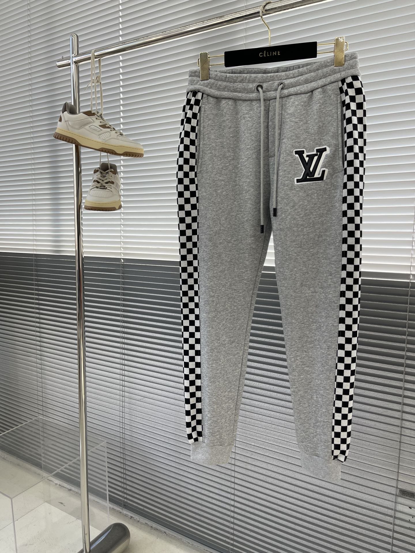 LV JOGGER PANTS - Image 2