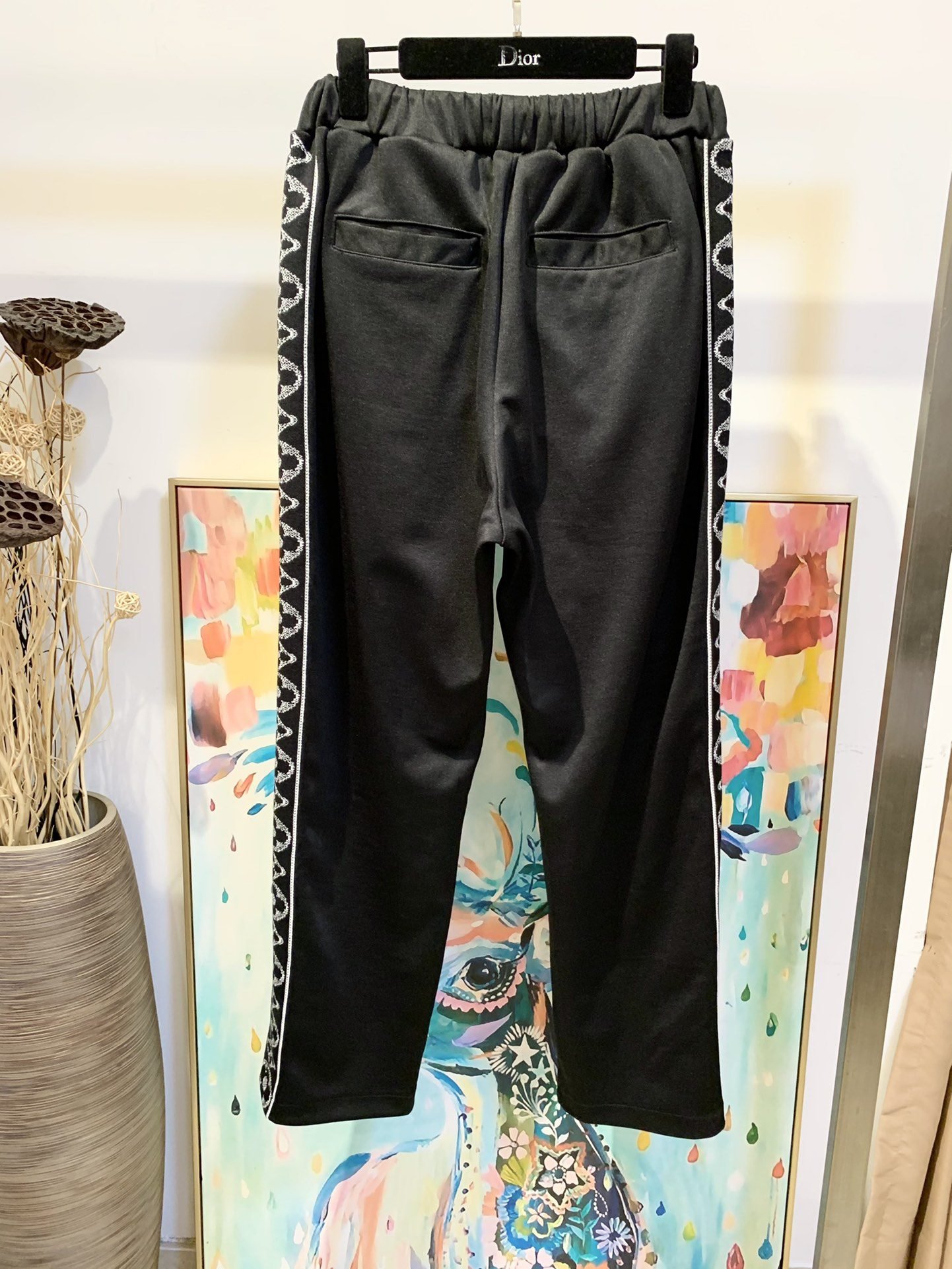 LV JOGGER PANTS - Image 3