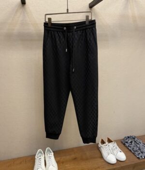 LV JOGGER PANTS