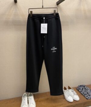 LV JOGGER PANTS