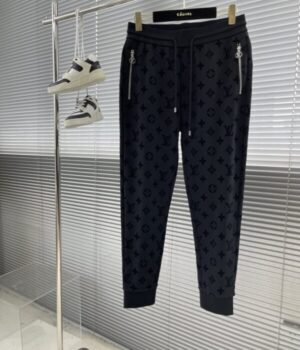 LV JOGGER PANTS