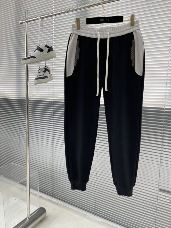 LV JOGGER PANTS