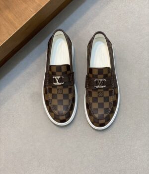 LV LOAFER