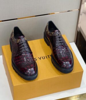 LV LOAFER