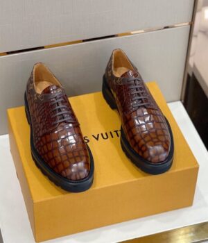 LV LOAFER