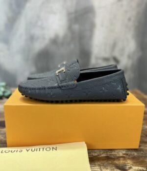 LV LOAFER