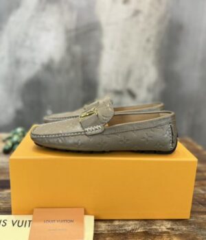 LV LOAFER