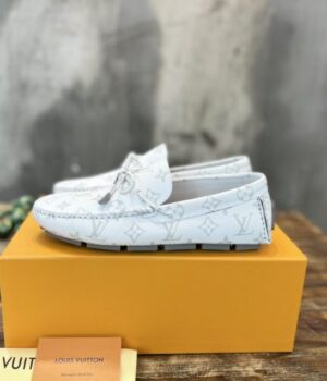 LV LOAFER