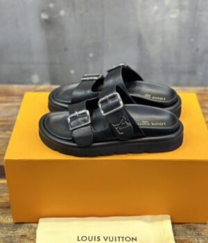 LV SANDAL