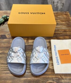 LV SANDAL