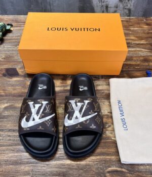 LV SANDAL