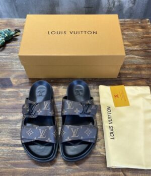 LV SANDAL